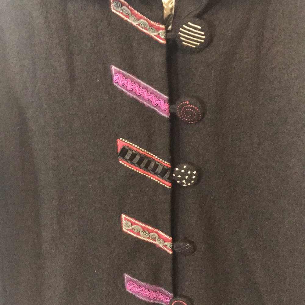 Nwot  100% wool embroidered coat /jacket - Picture 6 of 8